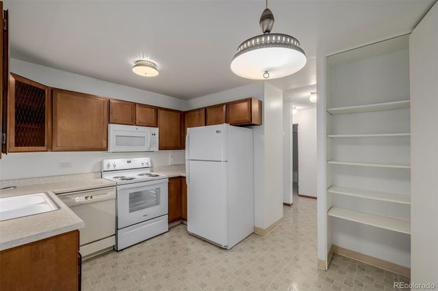 9340 E Center Avenue 8A, Denver, CO 80247