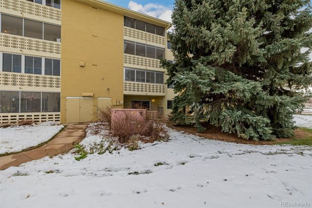 9340 E Center Avenue 8A, Denver, CO 80247