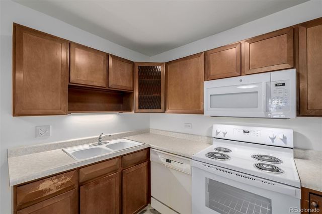 9340 E Center Avenue 8A, Denver, CO 80247