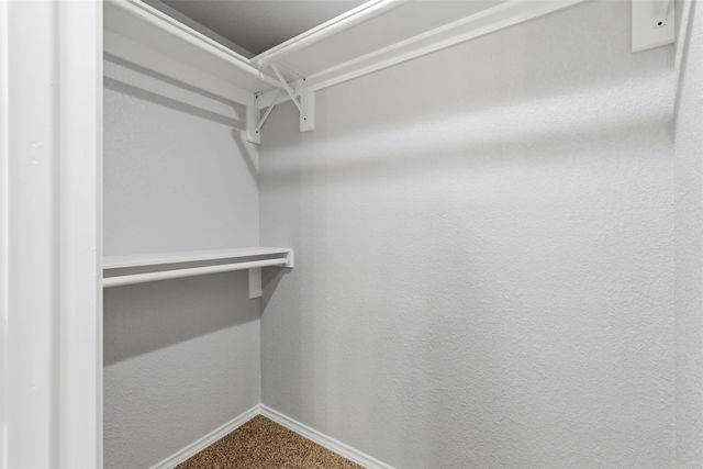 2611 Tisinger Avenue, Dallas, TX 75228