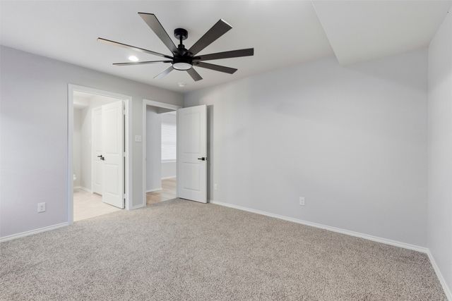 2611 Tisinger Avenue, Dallas, TX 75228