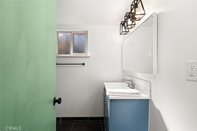 578 Conklin Road, Big Bear Lake, CA 92315