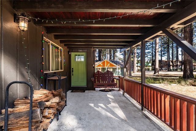 578 Conklin Road, Big Bear Lake, CA 92315