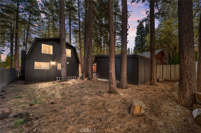 578 Conklin Road, Big Bear Lake, CA 92315