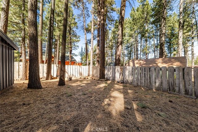 578 Conklin Road, Big Bear Lake, CA 92315