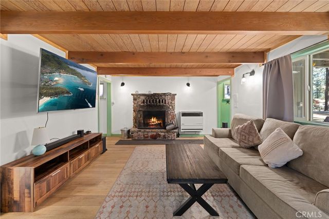 578 Conklin Road, Big Bear Lake, CA 92315