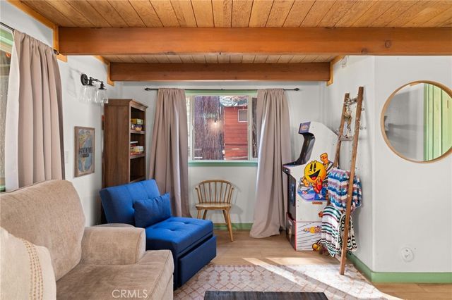 578 Conklin Road, Big Bear Lake, CA 92315