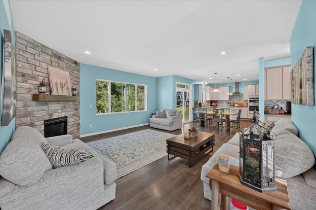 126 Parker Lane, Ortonville, MI 48462