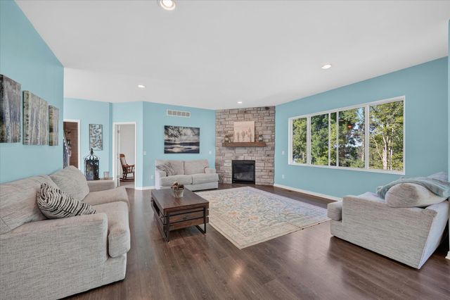 126 Parker Lane, Ortonville, MI 48462