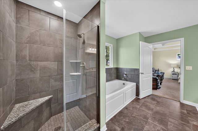 126 Parker Lane, Ortonville, MI 48462