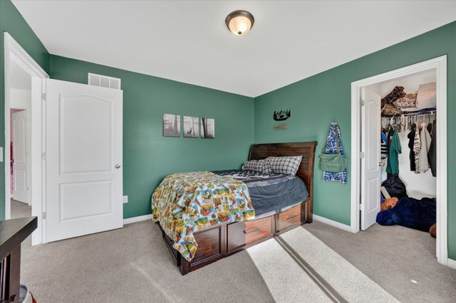 126 Parker Lane, Ortonville, MI 48462