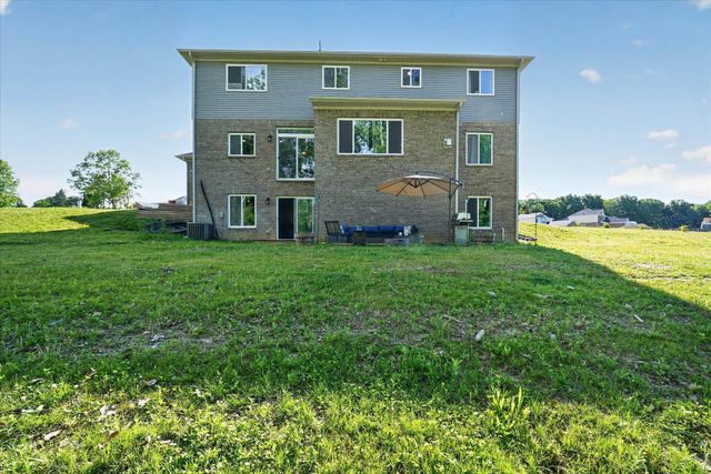 126 Parker Lane, Ortonville, MI 48462