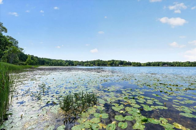 126 Parker Lane, Ortonville, MI 48462