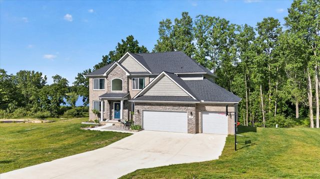 126 Parker Lane, Ortonville, MI 48462