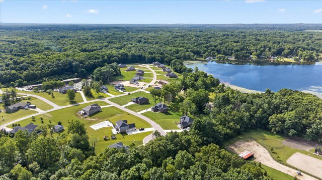 126 Parker Lane, Ortonville, MI 48462