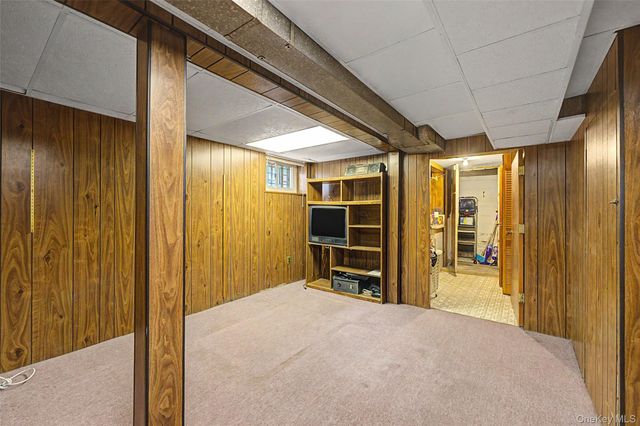 6128 62nd Street, Middle Village, NY 11379