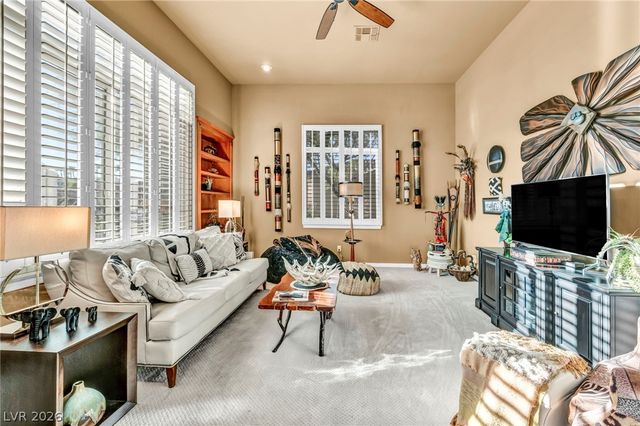 4702 Blue Mesa Way, Las Vegas, NV 89129