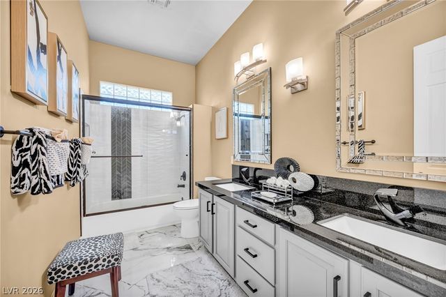 4702 Blue Mesa Way, Las Vegas, NV 89129