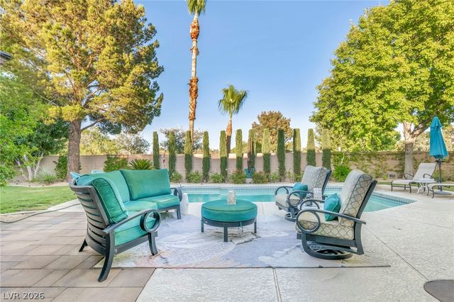 4702 Blue Mesa Way, Las Vegas, NV 89129
