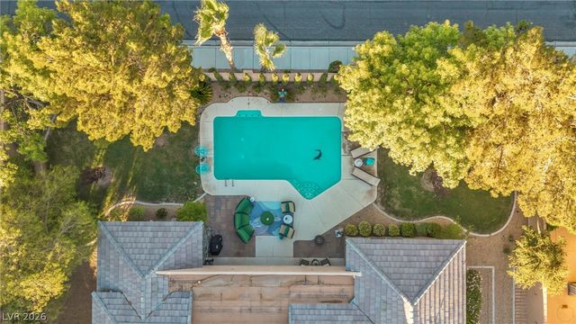 4702 Blue Mesa Way, Las Vegas, NV 89129