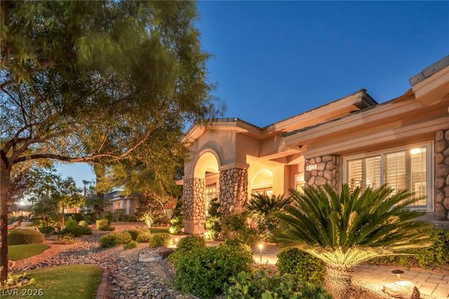 4702 Blue Mesa Way, Las Vegas, NV 89129
