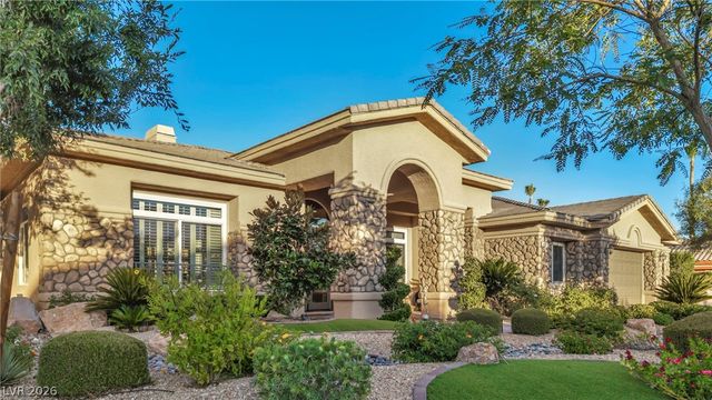 4702 Blue Mesa Way, Las Vegas, NV 89129