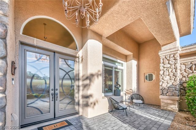 4702 Blue Mesa Way, Las Vegas, NV 89129