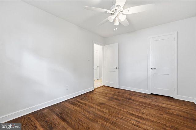 242 ELIZABETH DR, Lancaster, PA 17601