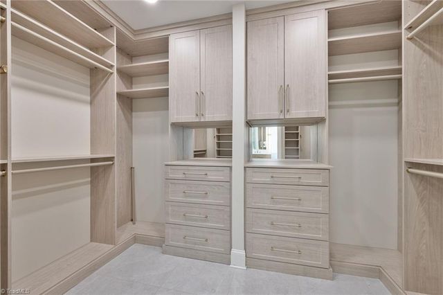 2849 Saint Giles Court, High Point, NC 27262