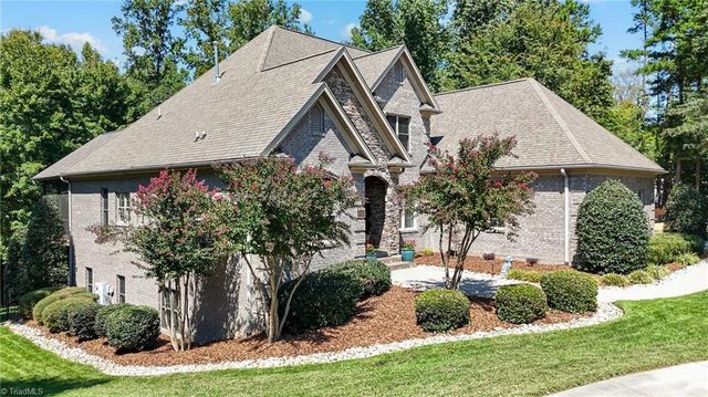 2849 Saint Giles Court, High Point, NC 27262