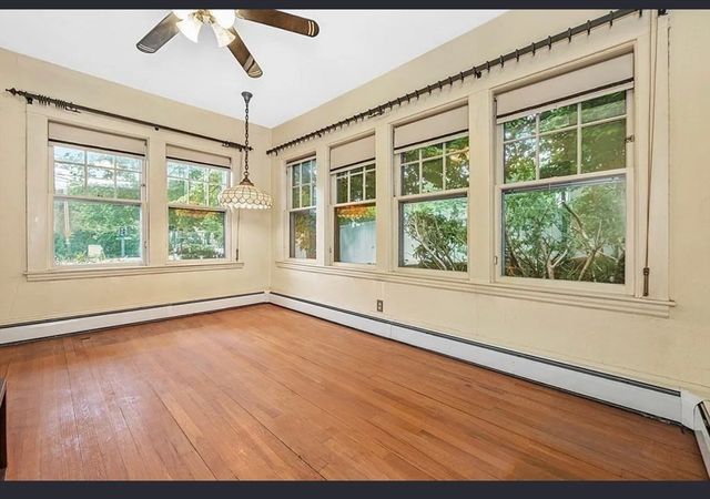 2084 Washington St, Newton, MA 02462
