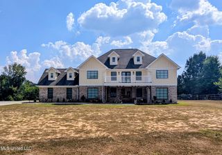 162 Plantation Way, Byhalia, MS 38611