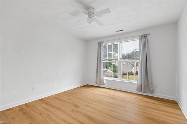 1456 Shoveller AVE, Virginia Beach, VA 23454