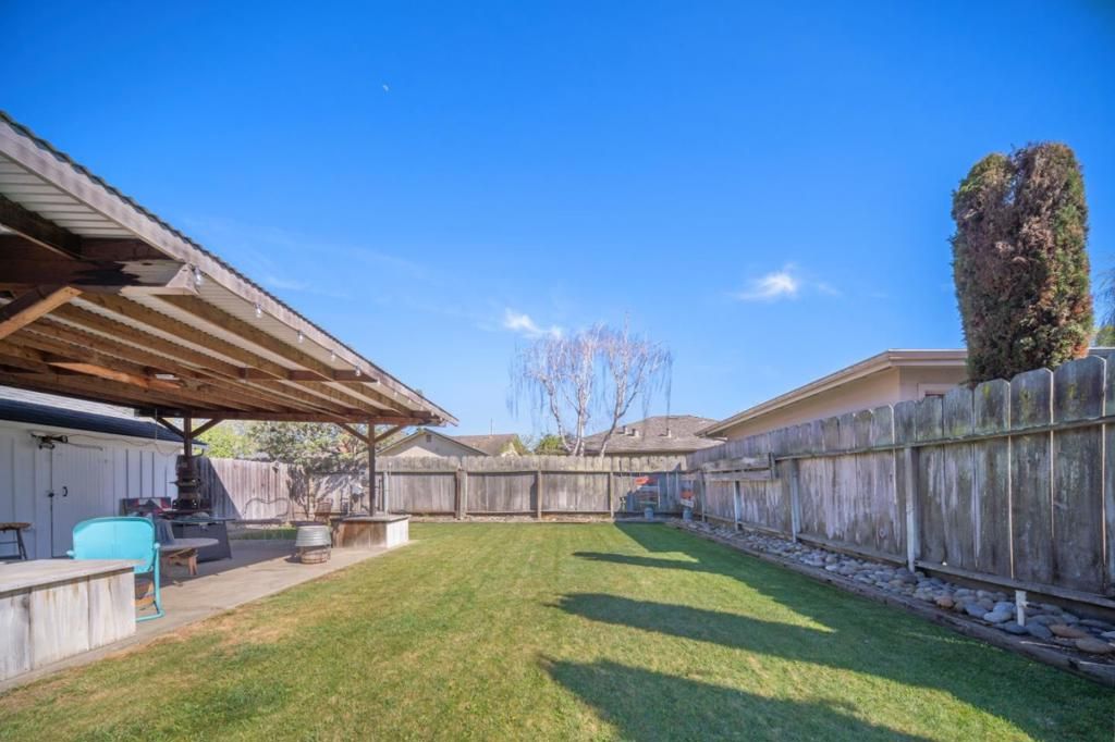 Image 22 of property listing at 805 Iverson Street, Salinas, CA 93901