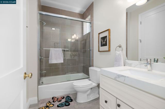 208 Valley View Pl, El Sobrante, CA 94803