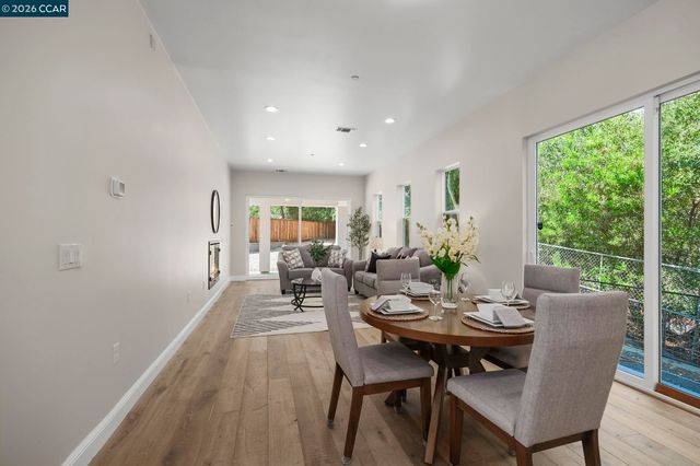 208 Valley View Pl, El Sobrante, CA 94803