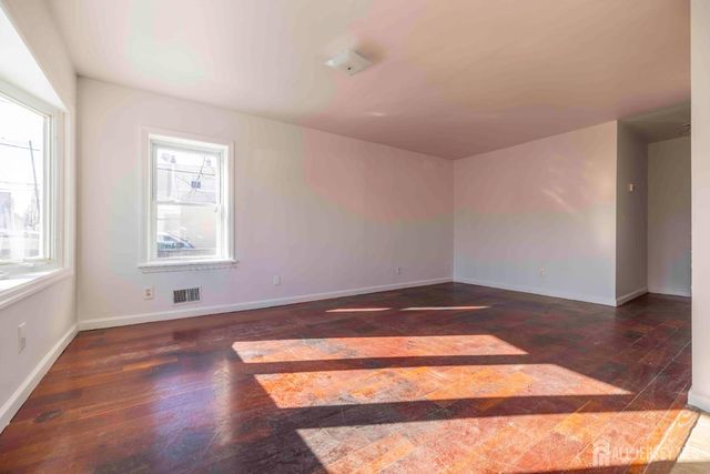 21 George Street, South River, NJ 08882