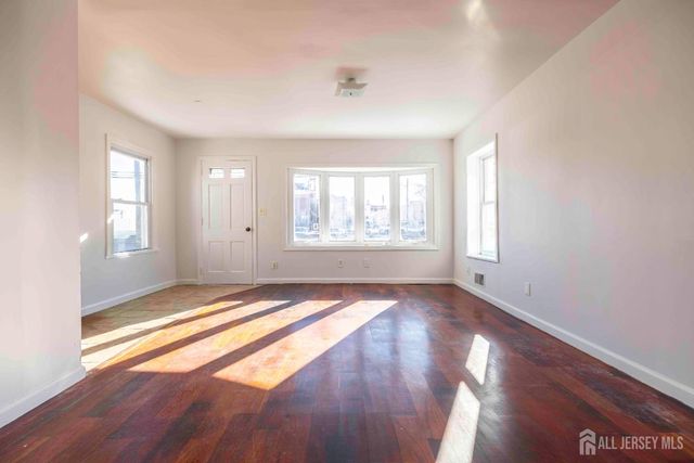 21 George Street, South River, NJ 08882