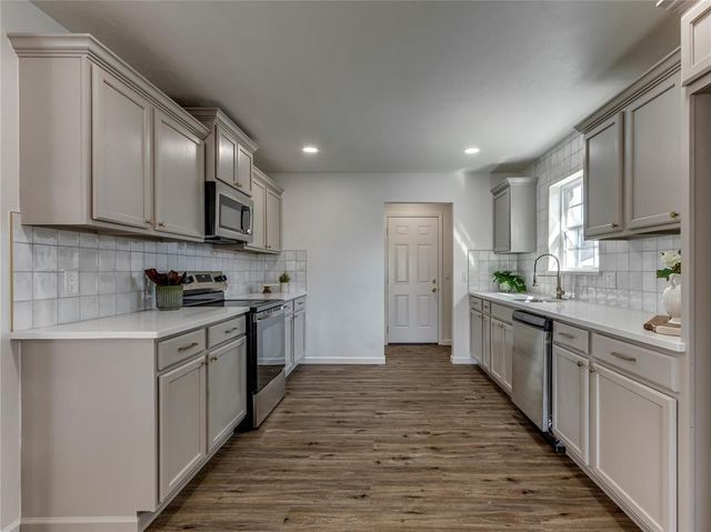 6724 Cherry Place, Oklahoma City, OK 73127