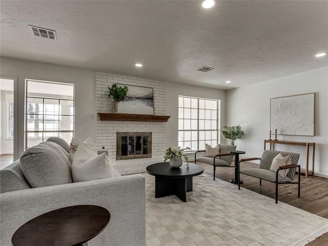 6724 Cherry Place, Oklahoma City, OK 73127