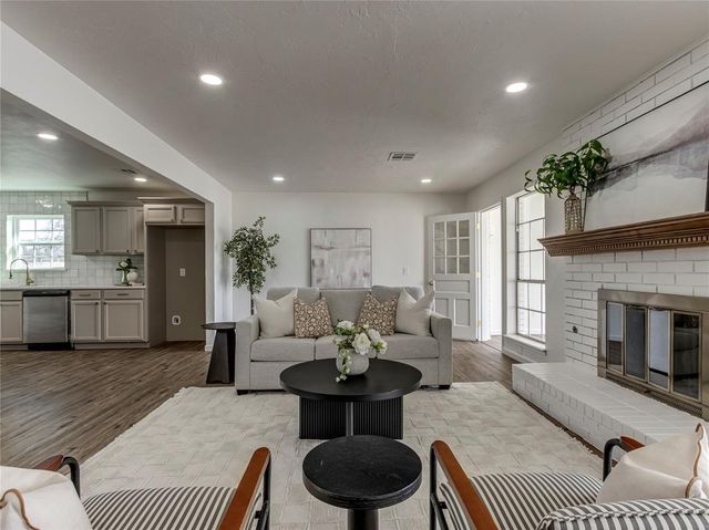 6724 Cherry Place, Oklahoma City, OK 73127