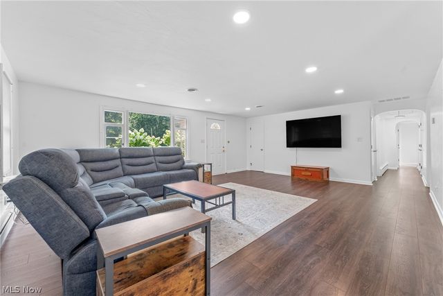 2941 Copley Road, Copley, OH 44321