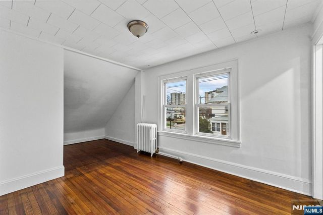 1614 Center Avenue, Fort Lee, NJ 07024