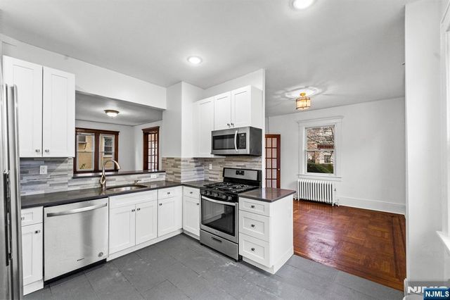 1614 Center Avenue, Fort Lee, NJ 07024