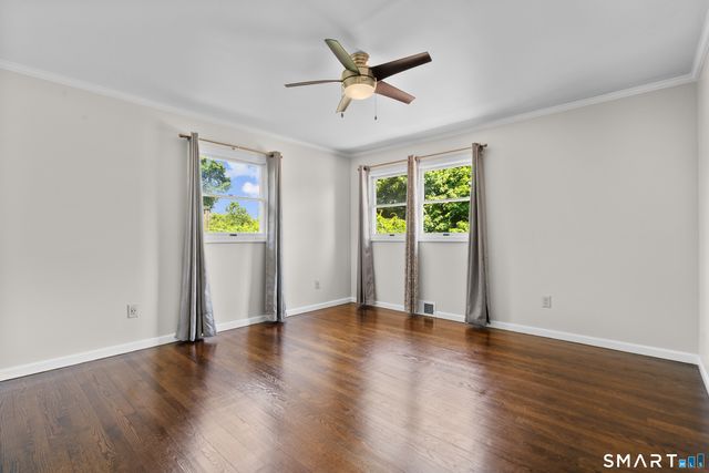 48 Prospect Avenue, East Lyme, CT 06357