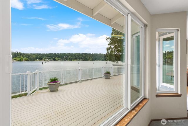 20591 Chief Sealth Drive NE, Indianola, WA 98342