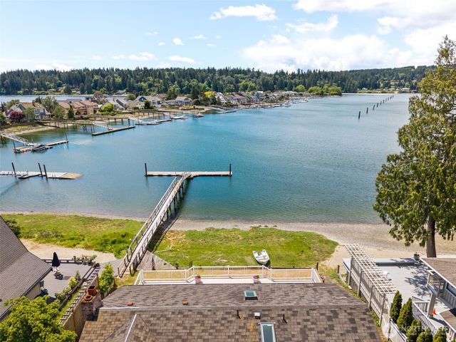 20591 Chief Sealth Drive NE, Indianola, WA 98342