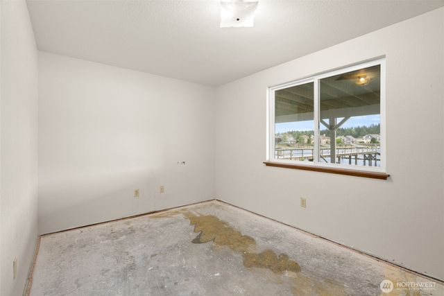 20591 Chief Sealth Drive NE, Indianola, WA 98342