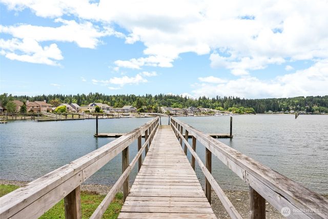 20591 Chief Sealth Drive NE, Indianola, WA 98342