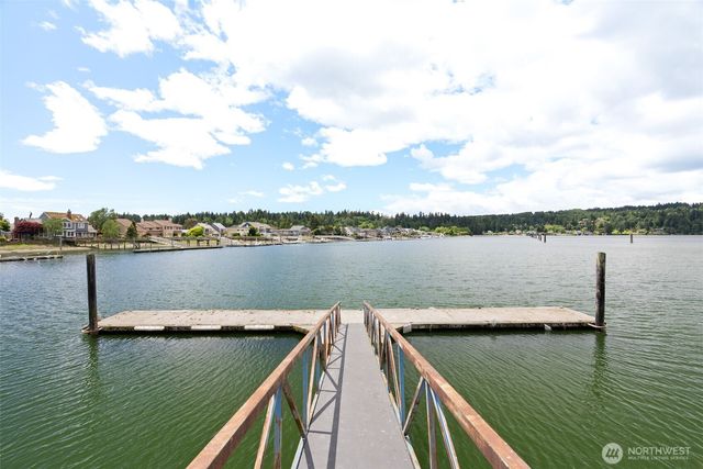 20591 Chief Sealth Drive NE, Indianola, WA 98342